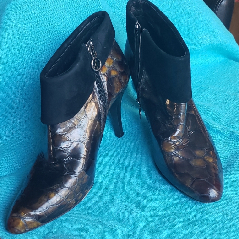 Donald J. Pliner Ankle Boot Heels